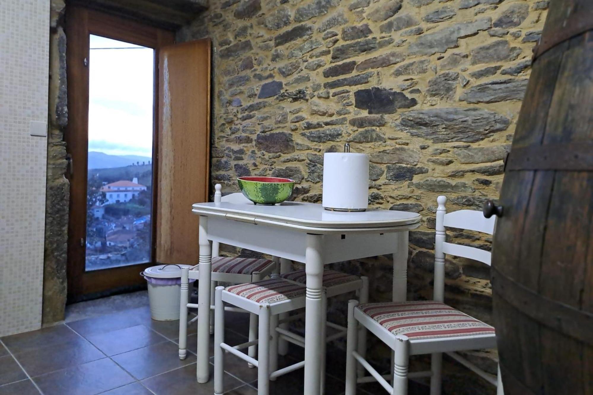 Sobreiro's In Douro Valley *